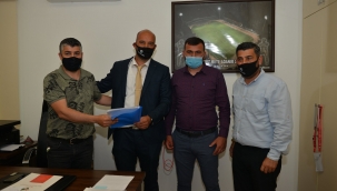 Tekin Birinci resmi başvurusunu yaptı