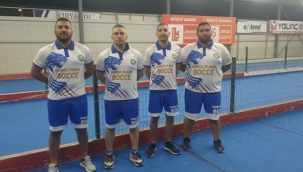 Bocce’de derbi Deniz Kirtasiye’nin