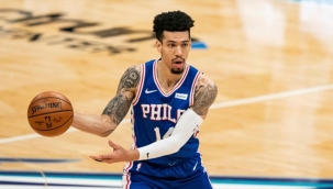 DANNY GREEN SAKATLANDI