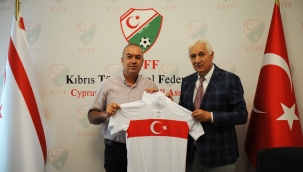 Dilber Sertoğlu’nu ziyaret etti