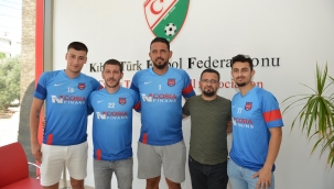 Göçmen imzaları attırdı