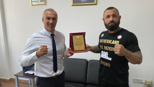 Mete Topçu Turunç’u kabul etti