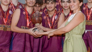 U17 şampiyonu YDÜ