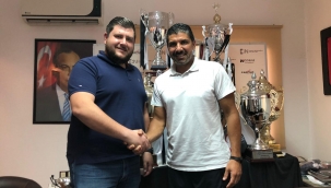 Yenicami Çerkez'e emanet