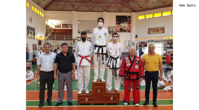 Barış ve özgürlük için kırdılar
