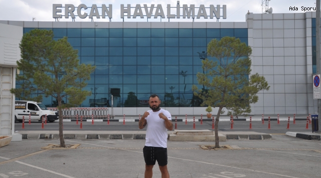 Demir yumruk adaya döndü