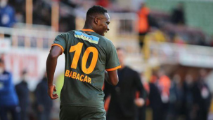 Khouma Babacar kalp spazmı geçirdi