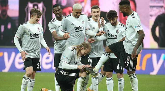 Şampiyonlar Ligi'nde bir tek Beşiktaş kaldı. Ne kadar gelir elde edecekler?