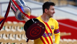 2,7 milyar Euro'luk anlaşma Barcelona'nın yüzünü güldürdü