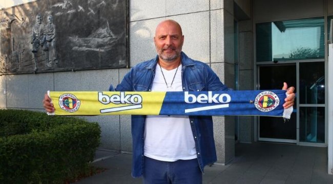 Aleksandar Djordjevic İstanbul'a geldi