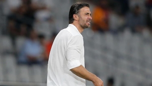 Atakaş Hatayspor Teknik Direktörü Ömer Erdoğan: Keyif veren bir Hatayspor oluşturmak istiyoruz