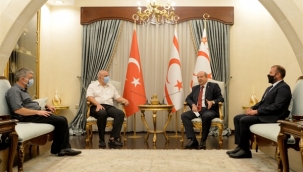 Cumhurbaşkani Tatar, Satranç Federasyonu’nu Kabul Etti