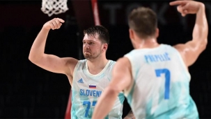 Dragic ve Doncic Slovenya'yı Tokyo 2020'de yarı finale taşıdı