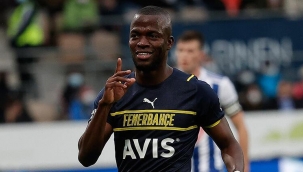 Fenerbahçe'de Enner Valencia şov! Helsinki karşısında....