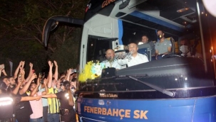 Fenerbahçe kafilesi, Adana'ya geldi