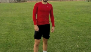 Genç oyuncu serbest