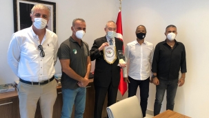 Hentbol’dan Saraybosna Büyük Elçiliği’ne ziyaret