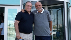 Hollandalı teknik direktör Dick Advocaat’tan Hikmet Karaman’a ziyaret