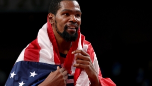 Kevin Durant, Tokyo 2020'de olimpiyat tarihine geçti