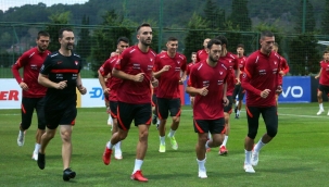 Milli Takım, 596. maçına çıkıyor! Rakip Karadağ...