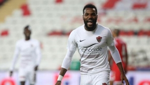 Son dakika... Boupendza, Al-Arabi'ye transfer oldu