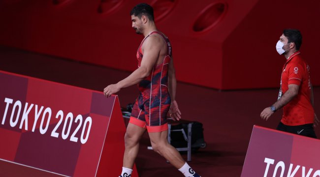 Taha Akgül Tokyo2020'de altın madalya şansını kaybetti