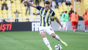 Fenerbahçe'de Mesut Özil bilmecesi