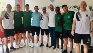 Forest’de imza günü