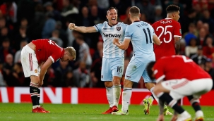 Manchester United'a kupa şoku