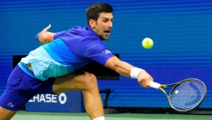 Novak Djokovic geriden gelerek kazandı! Çeyrek final...