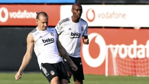 Son dakika... Beşiktaş'ta savunma alarmı
