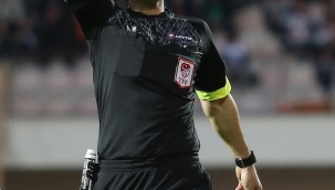 TFF 1. Lig'de haftanın hakemleri