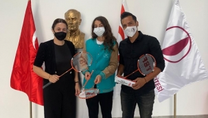 Badminton Federasyonu’ndan okullara katkı