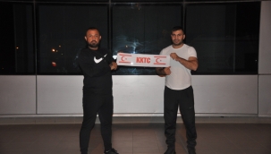 Demir yumruk adaya döndü