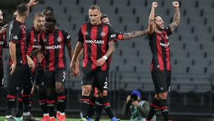 Karagümrük Başakşehiri 3 Golle Gecti