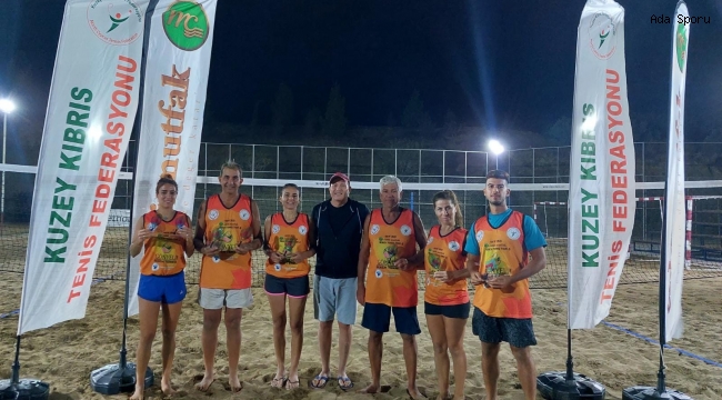 KKTF GTK BEACH TENNİS TOUR -5'DE KUPALAR SAHİPLERİNİ BULDU