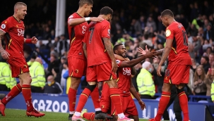 Watford deplasmanda Everton'ı dağıttı!