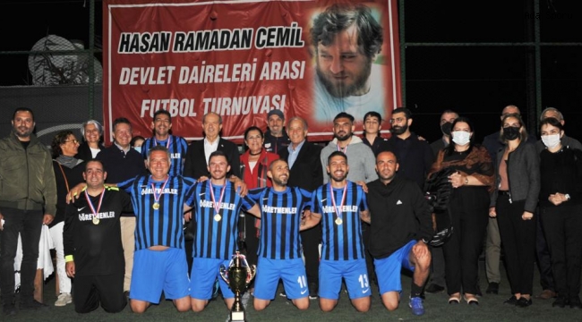 Dairelerde şampiyon Öğretmenler