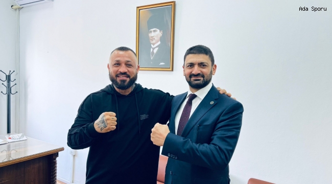 Demir yumruk adadan ayrıldı