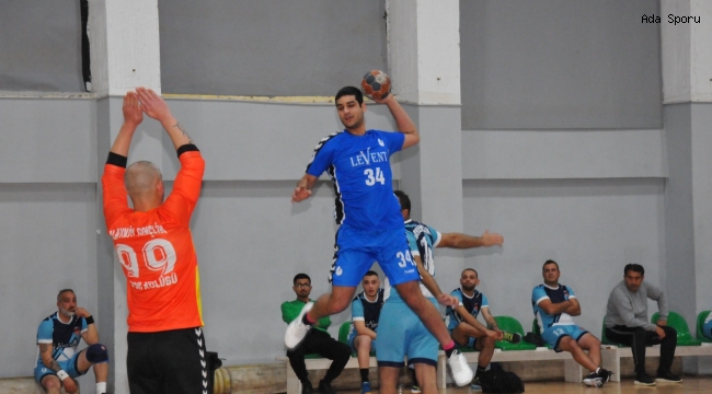 Levent gecenin galibi:38-27