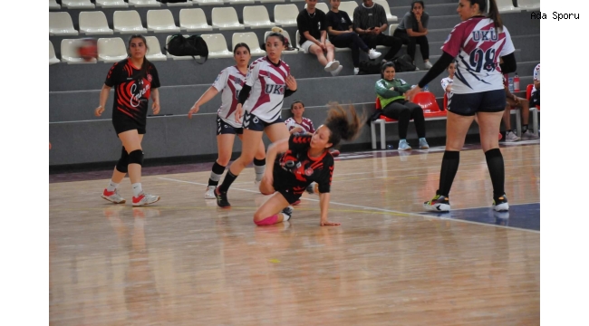 Kadınlarda UKÜ – DAÜ finali