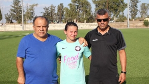 AYŞE BERKEL KADIN FUTBOLUMUZU YAKINDAN TAKİP EDİYOR