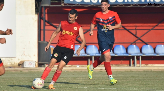 Hazırlık maçında Mesarya galip