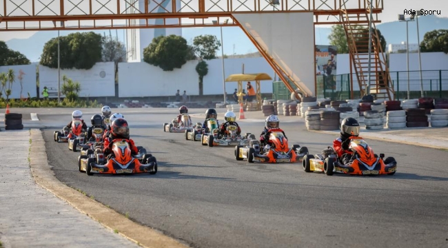 Kartingde sezonun 4.yarışı yapılıyor