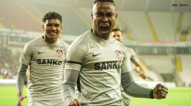 Prince Segbefia adaya geliyor