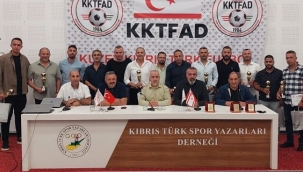 AYIN BAŞARILI ANTRENÖRLERİ ÖDÜLLENDİRİLDİ