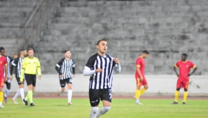 Fikret geceyi aydınlattı