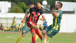İskele 90'da yıkıldı