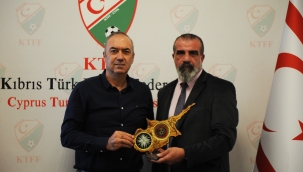 KKTFAD'ın yeni başkanı Topaloğlu'ndan KTFF ziyareti