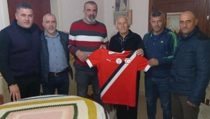 KKTFAD NURETTİN TÜZEL’İ ZİYARET ETTİ